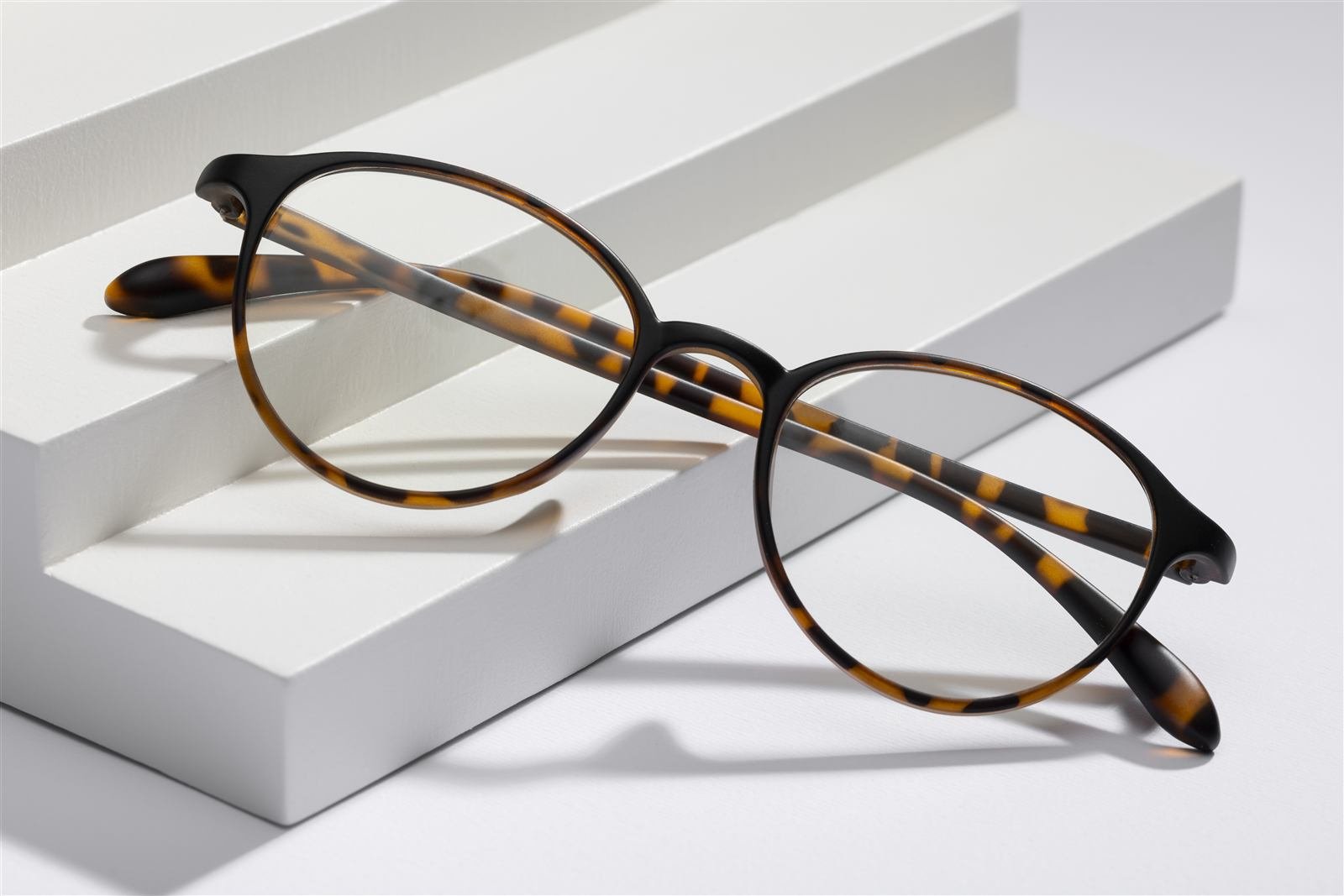 Men's eyewear frame