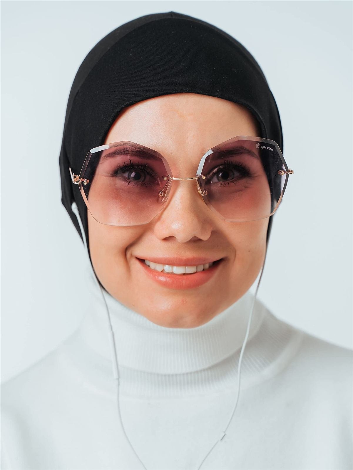 Professional optical clinic consultation